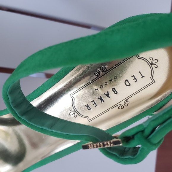 SOLD OFFLINE - Picture 5 of 7